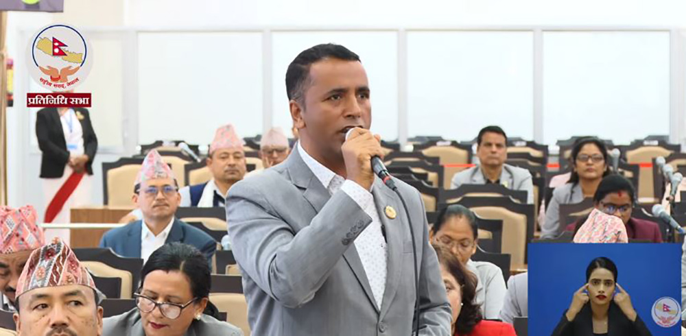 सरकार फेरि कागजी युगमा फर्किनु विडम्बना हो : युवराज दुलाल